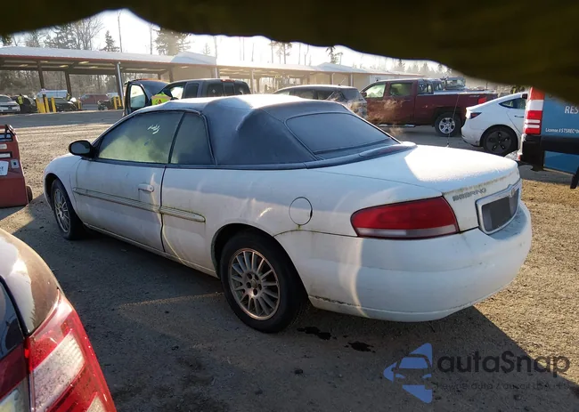 1C3EL55RX5N676567: 44225591