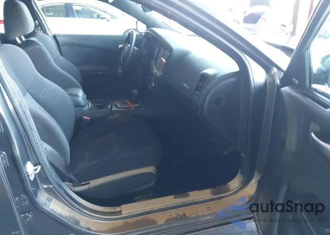 2C3CDXHGXPH543085: 44225601