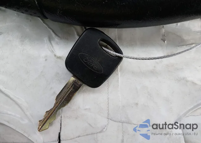 1FMYU03183KD89793: 44225602