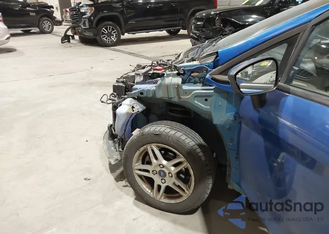 3FADP4EJ3JM141865: 44225724