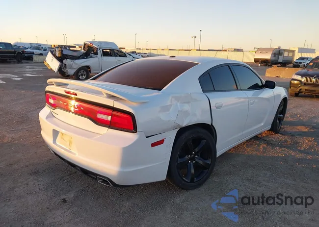 2C3CDXHG8EH310027: 44225726