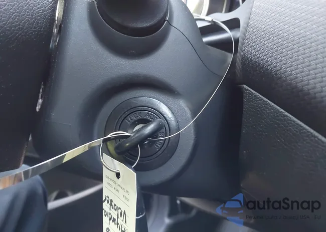 KMHTC6AD2GU283301: 44225764