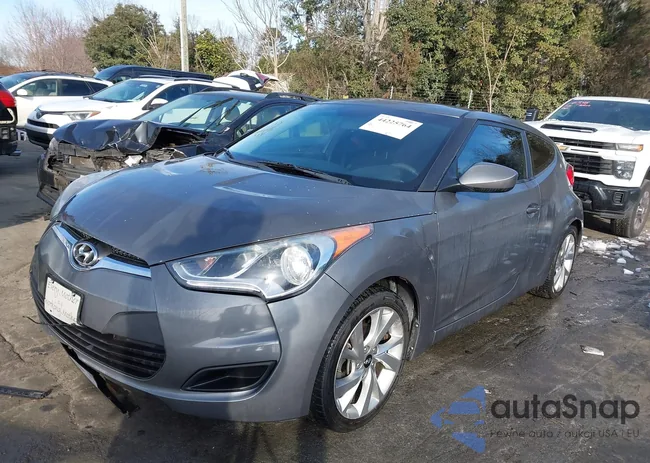 KMHTC6AD2GU283301: 44225764