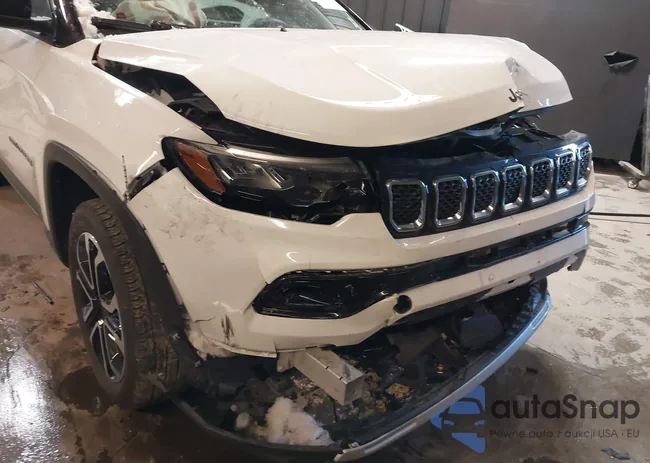 3C4NJDCN2RT602688: 44225891