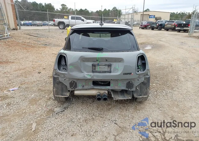 WMW53DH00P2T73768: 44225942