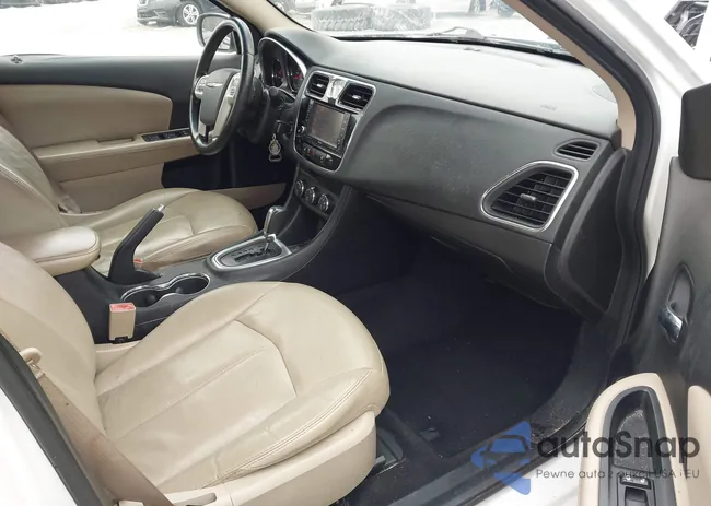 1C3CCBCBXCN144806: 44224998