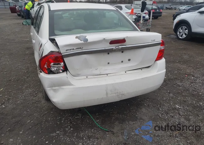 1G1ZS58F98F130013: 44225048