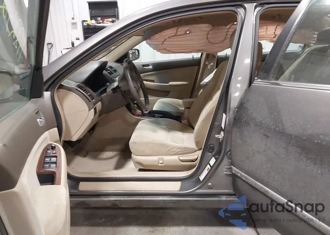 1HGCM56756A096554: 44225234