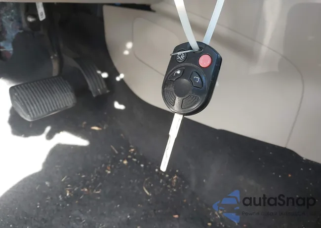 1FADP3F25GL242224: 44225247