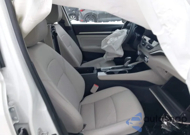 1N4BL4EW6RN424759: 44225317