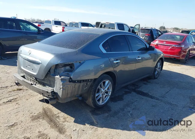 1N4AA5AP7EC460522: 44225335