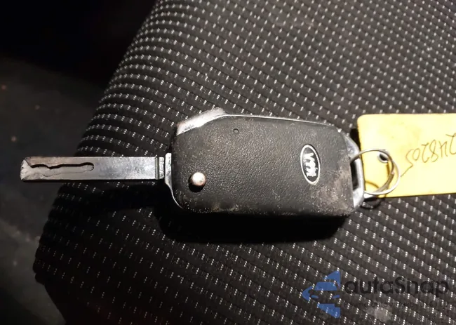 3KPF24AD5LE248205: 44226559