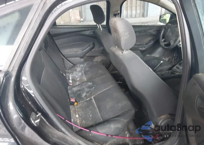 1FADP3E25FL299765: 44226571