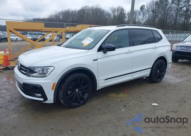 3VV3B7AX0LM180434: 44226639