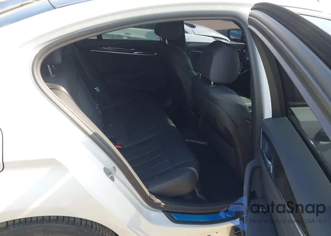 WBA13AG02MCG37824: 44226739