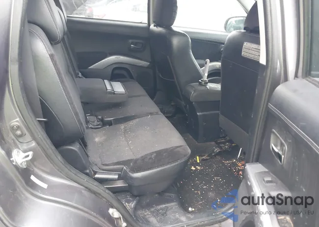 JA4JS4AX4AZ002472: 44226770