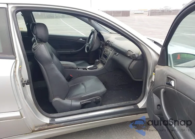 WDBRN40J64A605891: 44226773