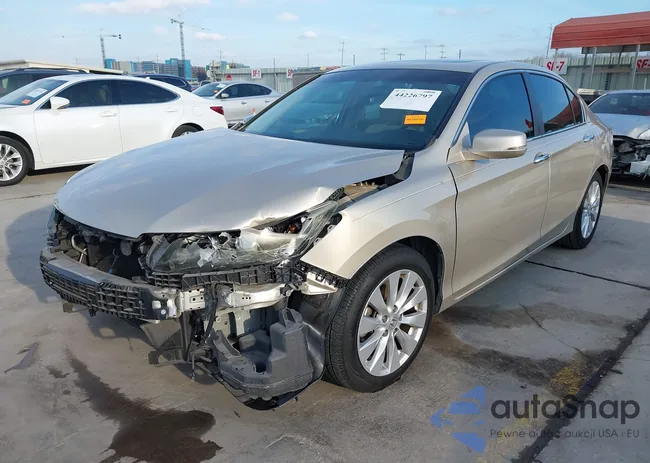 1HGCR2F7XDA179684: 44226797