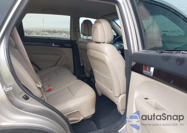 5XYKUDA78FG601353: 44226878