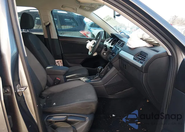 3VV1B7AX8JM060160: 44226910