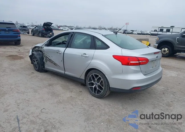 1FADP3H26JL240468: 44225991