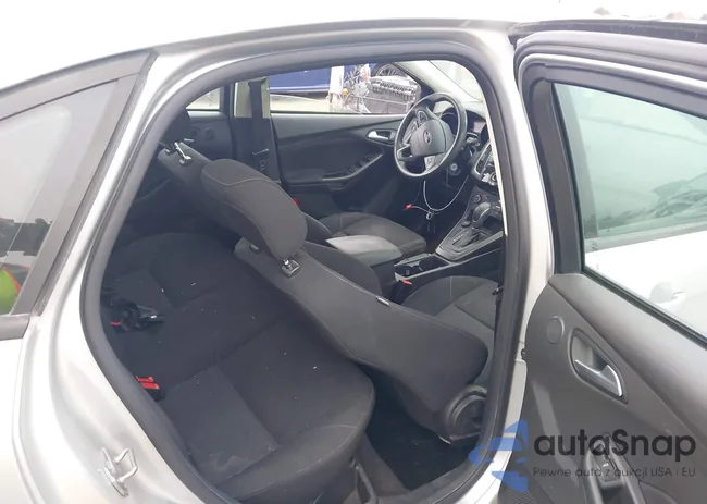 1FADP3H26JL240468: 44225991