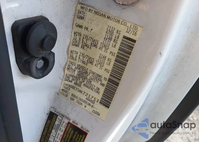 1N6BD0CT5HN721753: 44226175