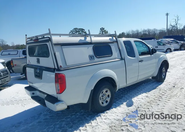 1N6BD0CT5HN721753: 44226175