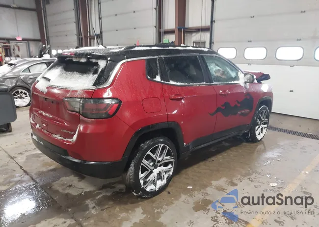 3C4NJDCN8ST571873: 44226337