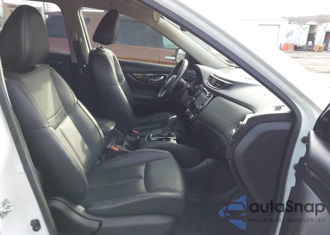 JN8AT2MT0HW147010: 44227425