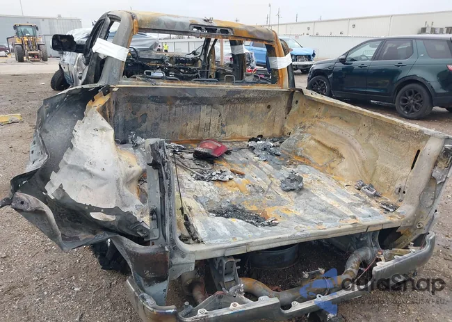 1C6SRFKT0KN563782: 44227483