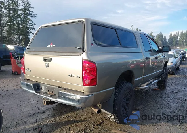 1D7HU18218J139312: 44227506