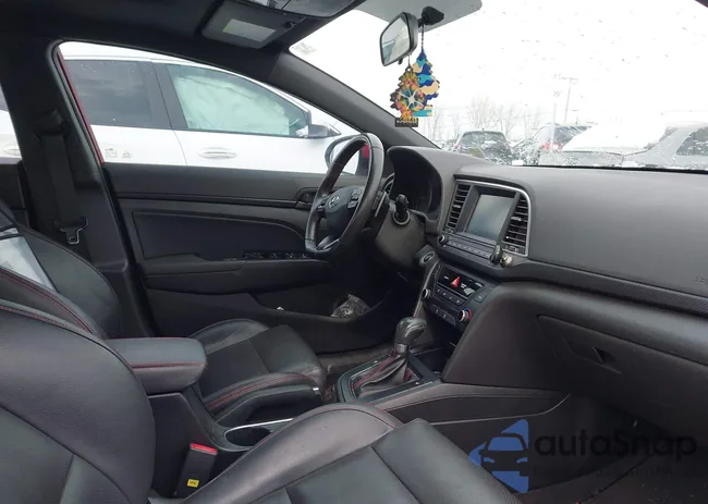 KMHD04LB0JU531727: 44227516