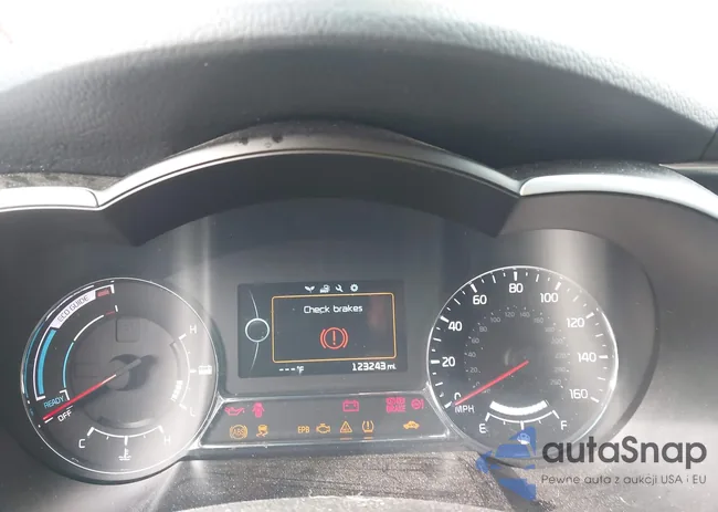 KNAGN4AD0E5074809: 44227561