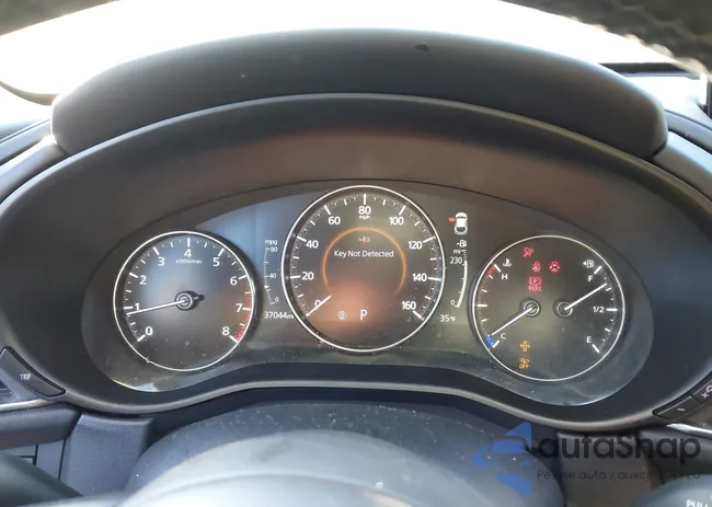 3MVDMBCM9PM577535: 44227620