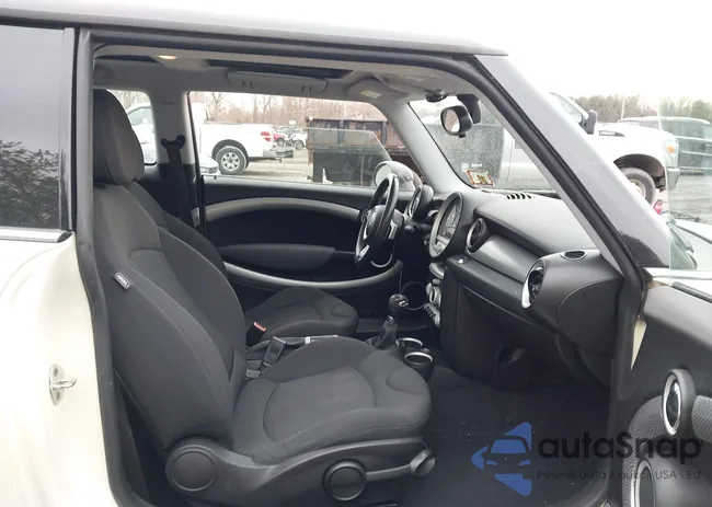 WMWMF73539TW83854: 44227635