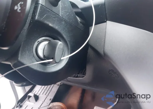 1FMCU0F78DUD87641: 44227644