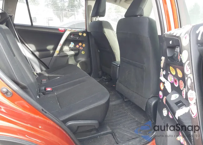 JTMRFREV3FD161443: 44227657