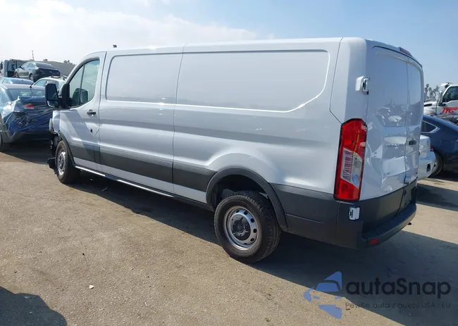 1FTBR1Y84SKA32004: 44227658