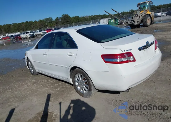 4T1BK3EK9BU631111: 44227659