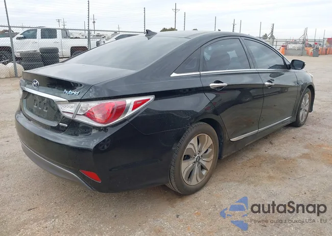 KMHEC4A4XEA110654: 44227691