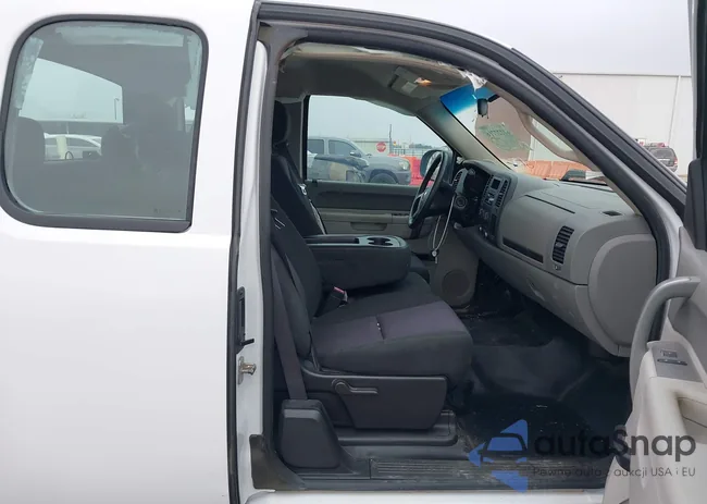 1GCRCPEA2CZ267617: 44227716