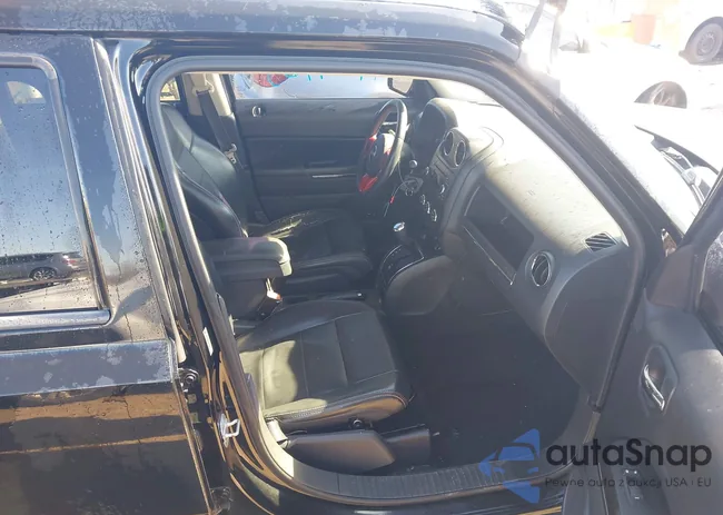 1C4NJPCB6CD615612: 44227765