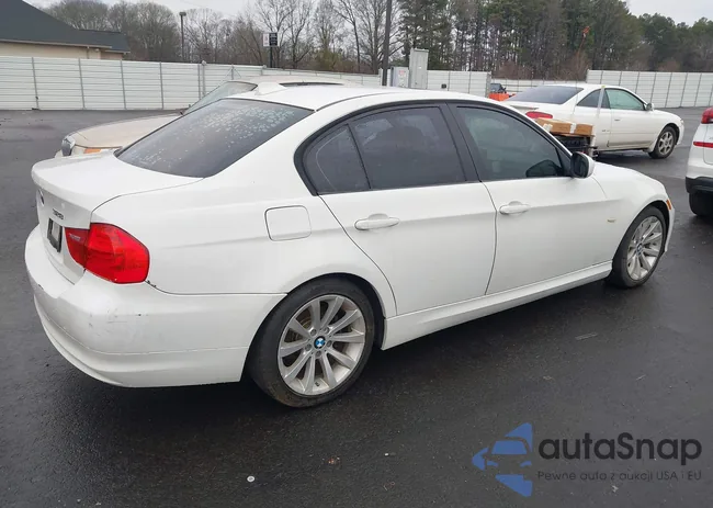 WBAPH7C50BA801786: 44227792