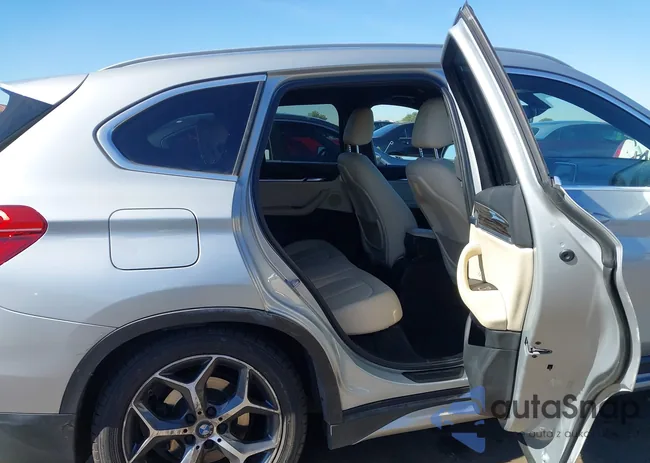 WBXHT3C33GP884814: 44227802