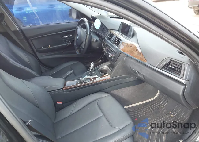 WBA3B1C55EP679828: 44227830