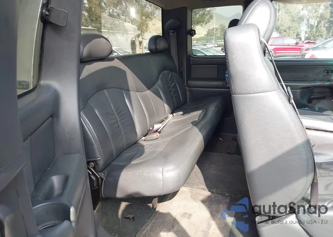 2GCEK19T4Y1126655: 44227905