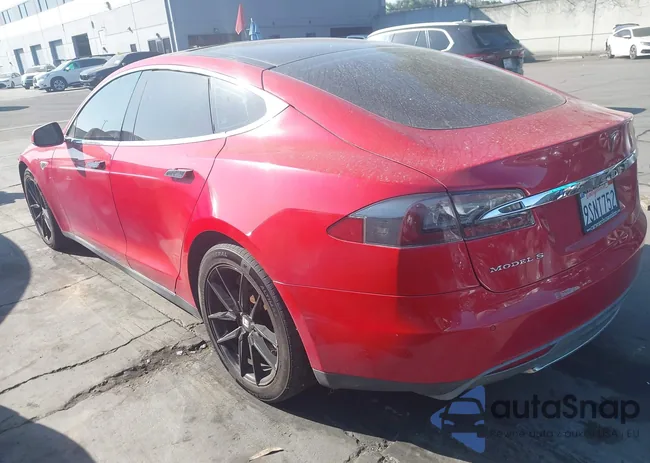 5YJSA1H18EFP32586: 44227938