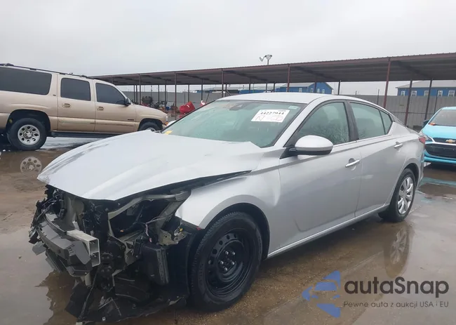 1N4BL4BV8PN312960: 44227944