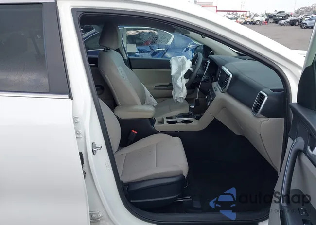 KNDPM3AC4N7971708: 44227092